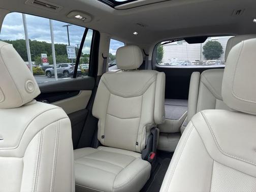 2022 Cadillac XT6 Premium Luxury AWD