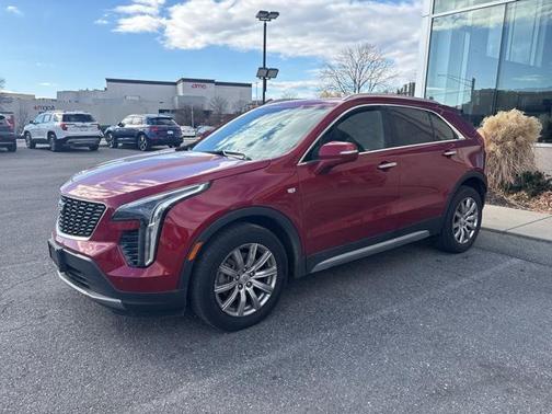 2021 Cadillac XT4 Premium Luxury