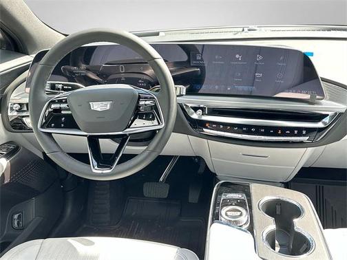 2025 Cadillac LYRIQ Luxury w/1SC