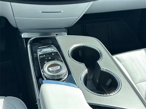 2025 Cadillac LYRIQ Luxury w/1SC
