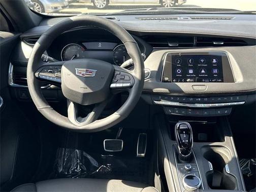 2022 Cadillac XT4 Sport