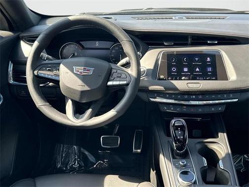 2022 Cadillac XT4 Sport