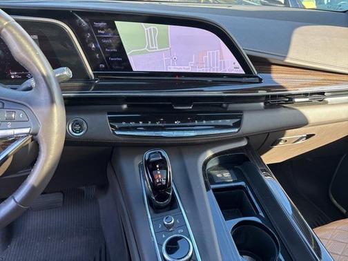 2023 Cadillac Escalade Sport