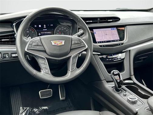 2023 Cadillac XT5 Sport