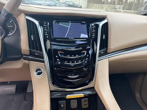 2020 Cadillac Escalade ESV Platinum