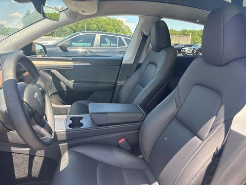Black 2025 Tesla Model Y Long Range Dual Motor All-Wheel Drive