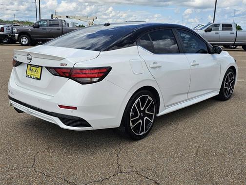 2024 Nissan Sentra SR