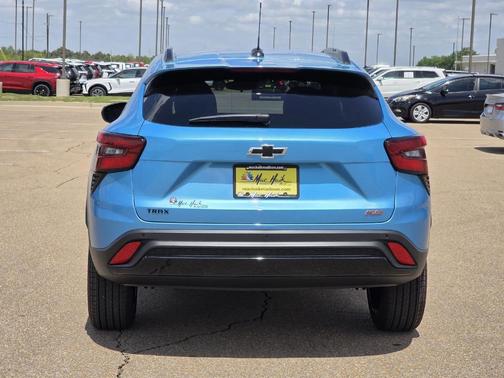 Marina Blue 2026 Chevrolet Trax 2RS
