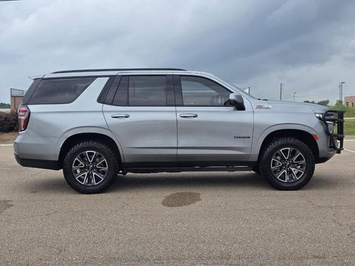 Sterling Gray Metallic 2024 Chevrolet Tahoe Z71