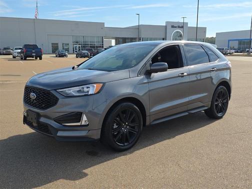 2022 Ford Edge ST Line