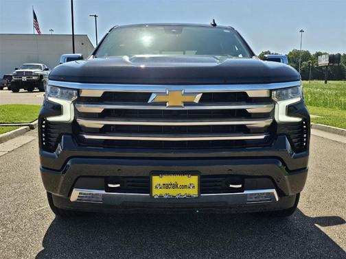 2025 Chevrolet Silverado 1500 High Country