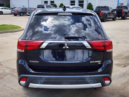 2018 Mitsubishi Outlander SE