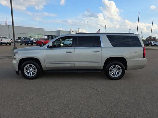 2016 Chevrolet Suburban LT
