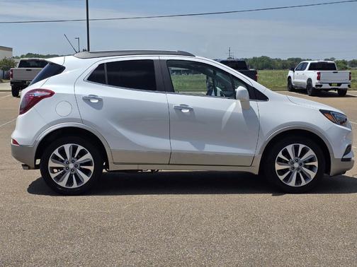 White Frost Tri-Coat 2020 Buick Encore Preferred