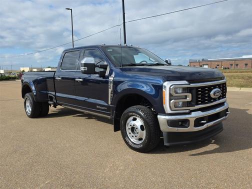 2023 Ford F-350 King Ranch