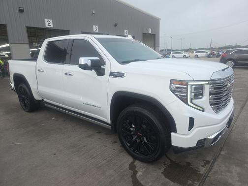 Summit White 2023 GMC Sierra 1500 Denali
