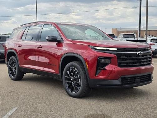 Radiant Red 2026 Chevrolet Traverse LT