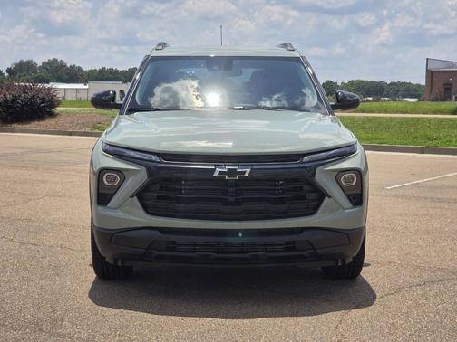 Green 2026 Chevrolet Trailblazer LT