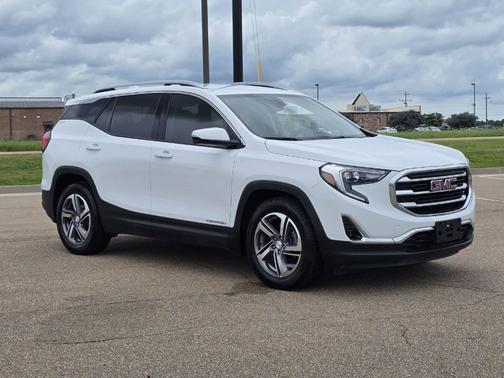 Summit White 2018 GMC Terrain SLT