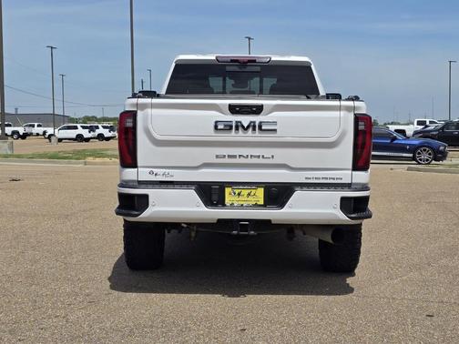2024 GMC Sierra 2500 Denali Ultimate