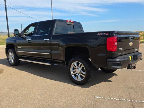 2015 Chevrolet Silverado 2500 High Country