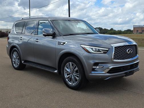 2021 INFINITI QX80 Luxe