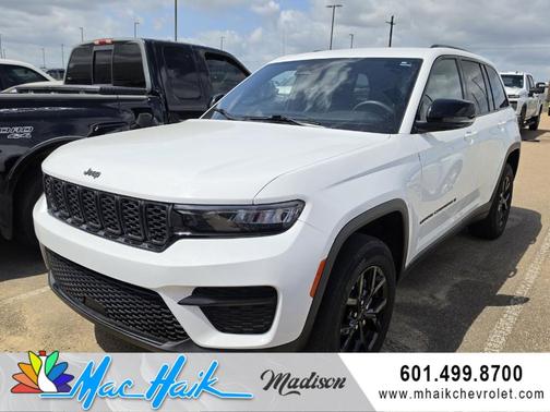 2024 Jeep Grand Cherokee Laredo