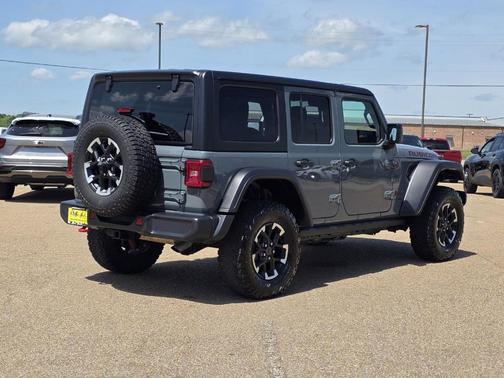 Anvil Clearcoat 2025 Jeep Wrangler Rubicon