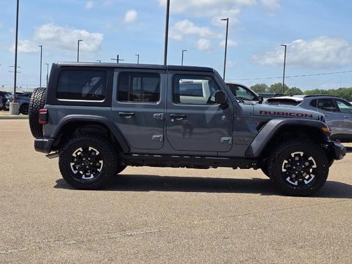 Anvil Clearcoat 2025 Jeep Wrangler Rubicon