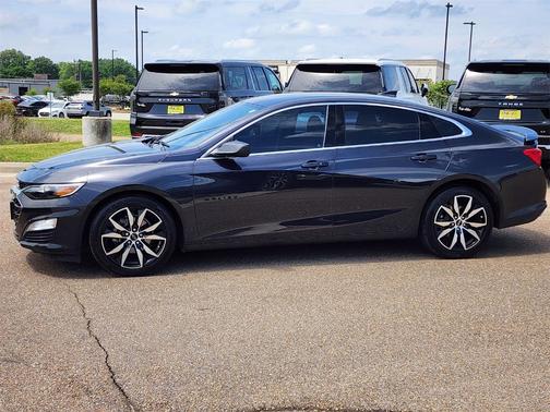 2023 Chevrolet Malibu RS