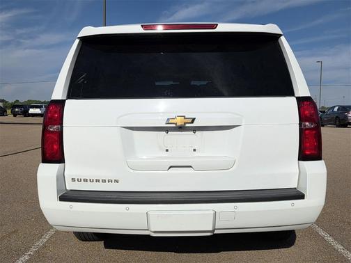 2018 Chevrolet Suburban LT