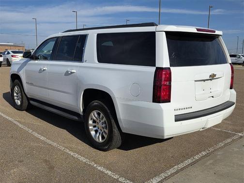 2018 Chevrolet Suburban LT
