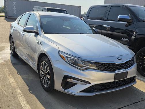 2019 Kia Optima LX