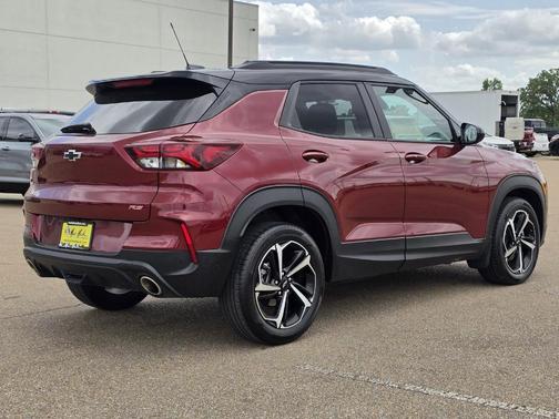 Crimson Metallic 2023 Chevrolet Trailblazer RS