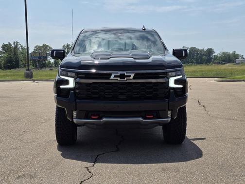 Black 2026 Chevrolet Silverado 1500 ZR2