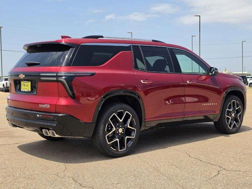 Radiant Red 2026 Chevrolet Traverse High Country