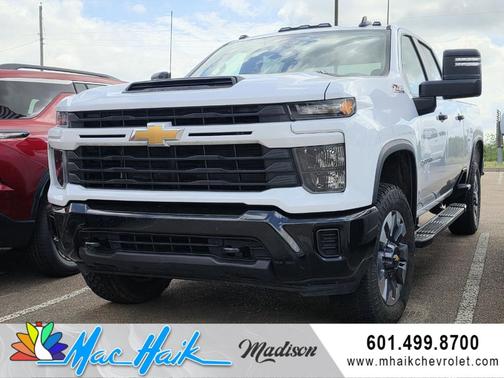 2024 Chevrolet Silverado 2500 Custom