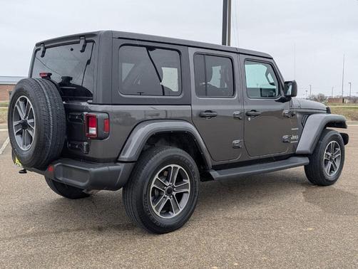 2023 Jeep Wrangler Sahara