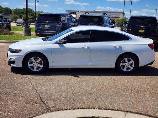 2022 Chevrolet Malibu 1LS