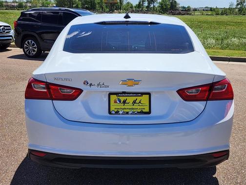 2022 Chevrolet Malibu 1LS