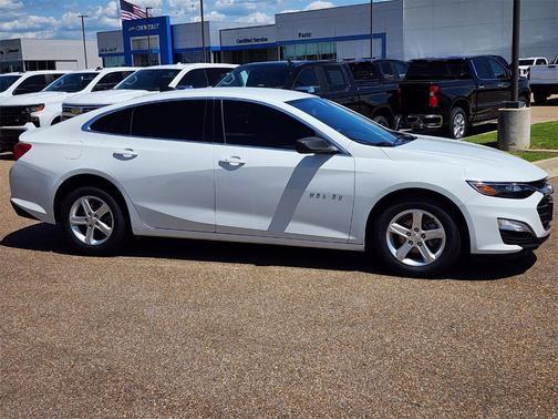 2022 Chevrolet Malibu 1LS