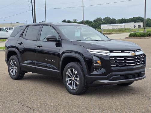 Mosaic Black Metallic 2026 Chevrolet Equinox LT