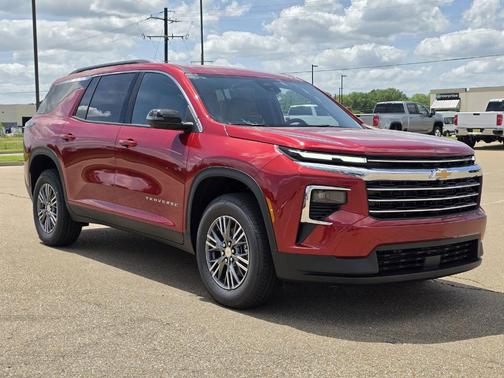Radiant Red 2026 Chevrolet Traverse LT
