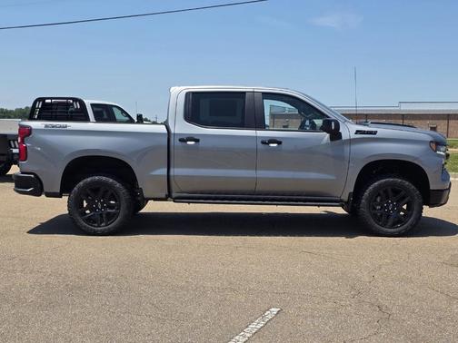 Sterling Gray Metallic 2026 Chevrolet Silverado 1500 LT Trail Boss