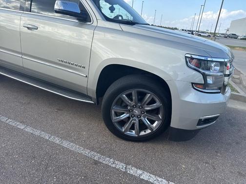 2016 Chevrolet Suburban LTZ