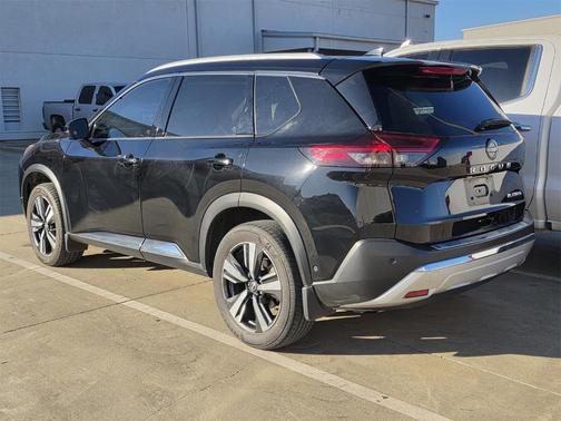 2022 Nissan Rogue Platinum