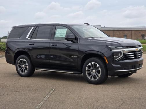 Dark Ash Metallic 2026 Chevrolet Tahoe LT