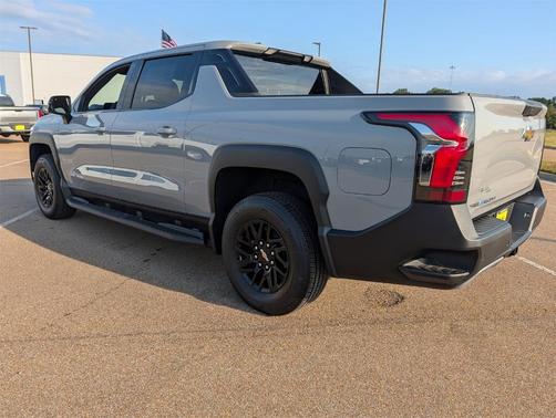 2026 Chevrolet Silverado EV LT