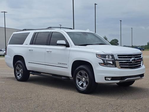 Summit White 2020 Chevrolet Suburban LT