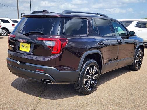 2021 GMC Acadia SLT